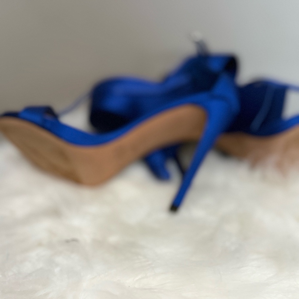Elegant Blue Bow Women's Heels - Picture 5 of 5
